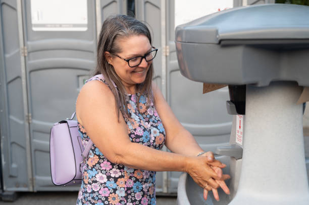 Portable Toilet Options We Offer in Arlington Heights, PA